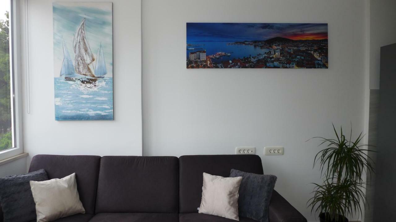 Apartment Spartium Split Exteriör bild